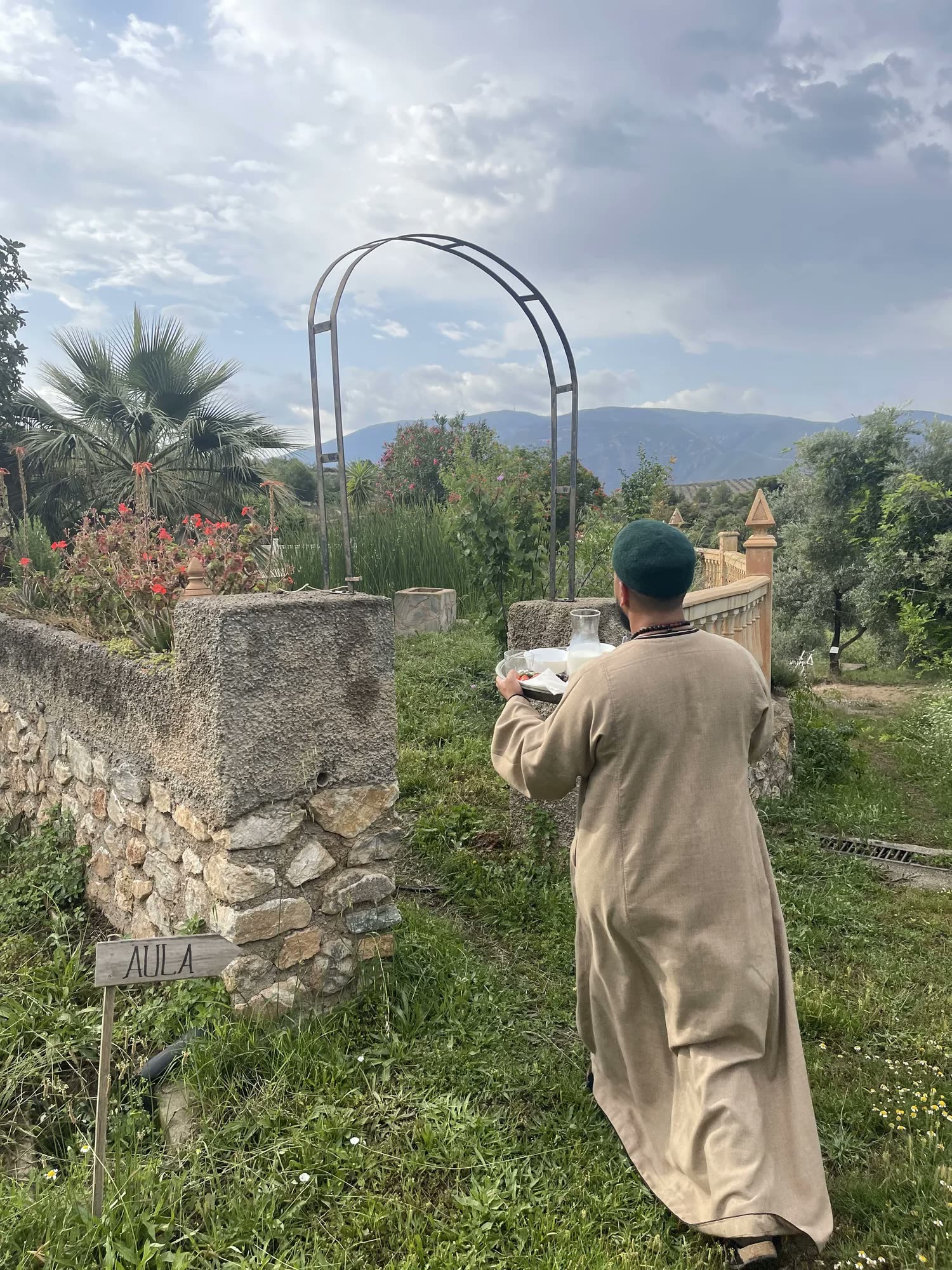 Serving tea to guests at Azahara